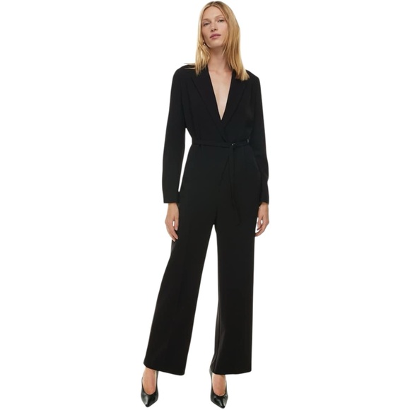 New Aritzia Babaton Innovator Black Straight Leg Jumpsuit Size 4‎ - Picture 1 of 8